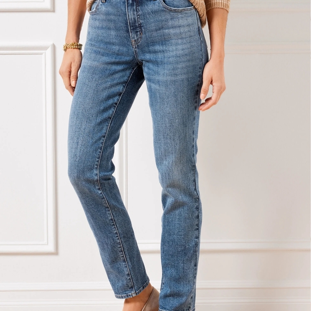 Talbots Women's Straight Leg Jeans in Kenmare Wash
